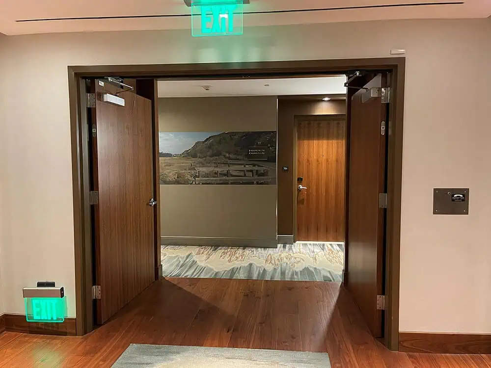 Vortex - Hotel Corridor
